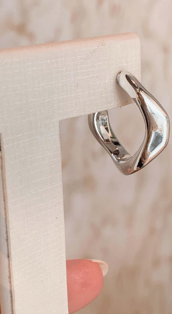 Brinco argola orgânico
